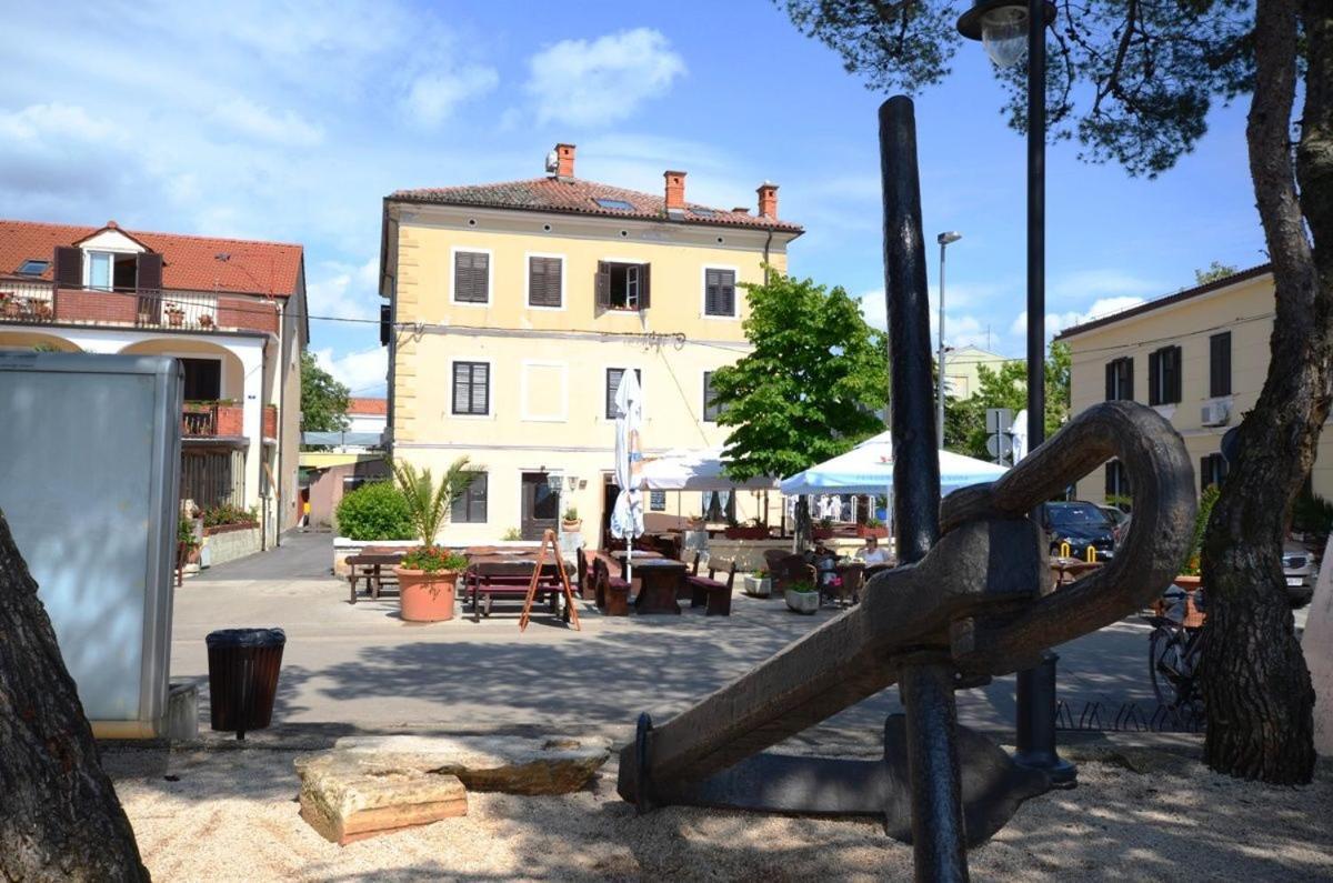 Apartments Radomir Fažana Zewnętrze zdjęcie